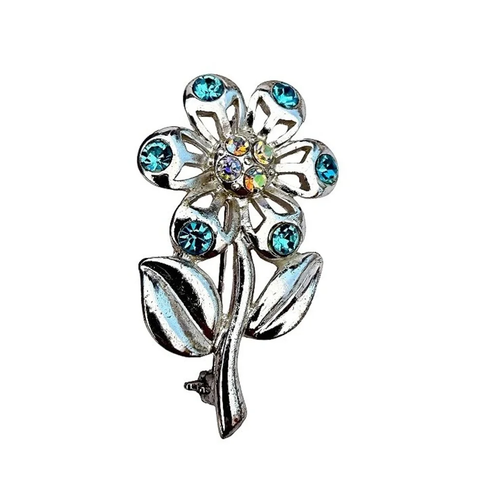 Daisy Flower Brooch Lapel Pin Blue Rhinestone Jeweled Costume Jewelry